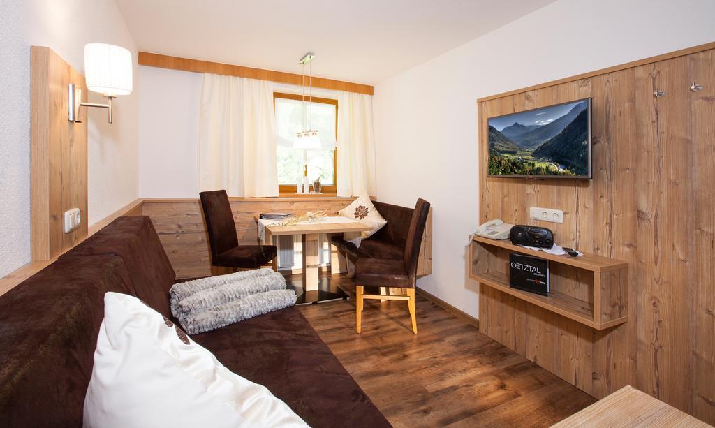 Trofana Appartements Sölden Zimmer foto